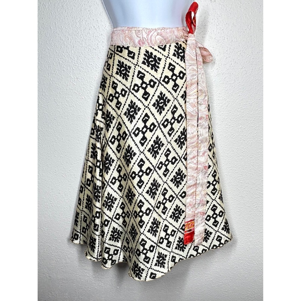 Darn Good Sari Reversible Wrap Skirt Tea Length Upcycled Silk Womens 0-4 Boho EC